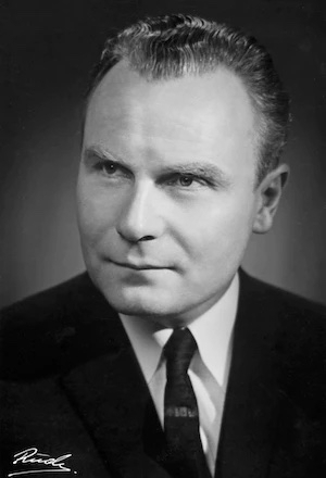 Finn Mortensen, portrettfoto